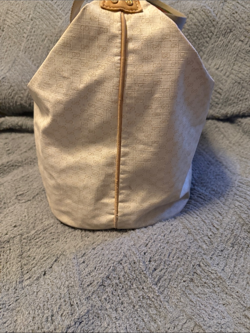 Gucci AUTHENTIC Vintage Micro GG Cream Monogram Duffle Bag. Please see all pics - Picture 4 of 15